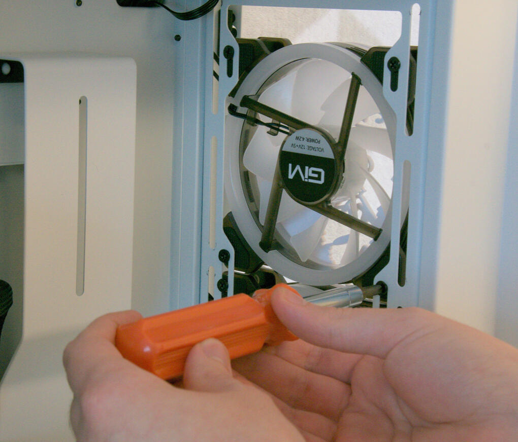 [listing photo of plate bags with visible putty]