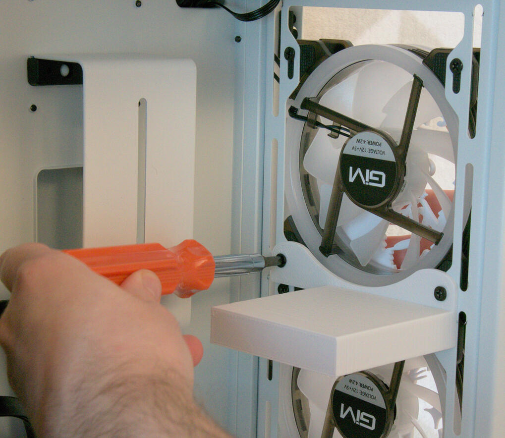 [listing photo of plate bags with visible putty]